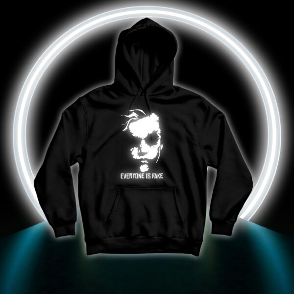 الجميع مزيفون - ريفلكتف